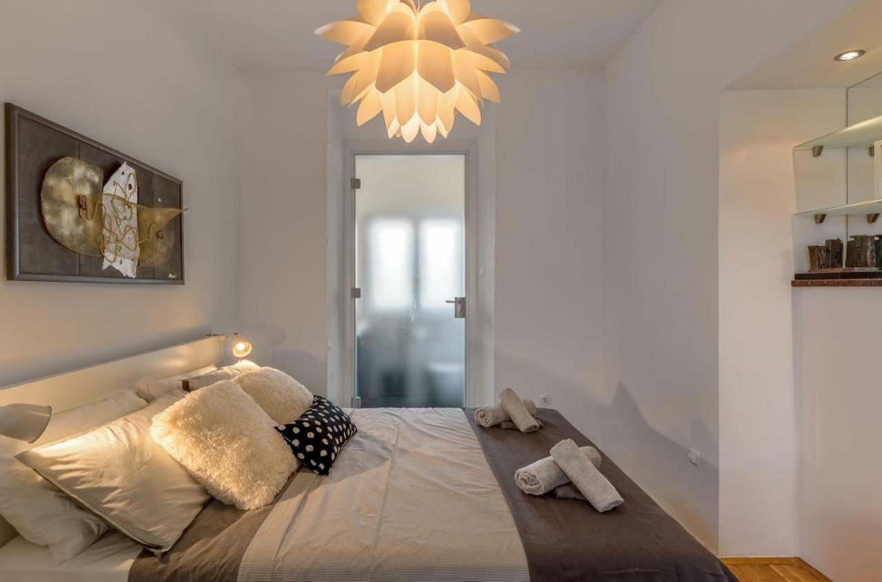 Markaat Apartment Пула Екстер'єр фото